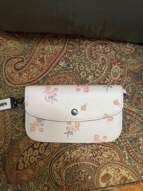 Coach 1941 Pale Pink Floral Leather Wristlet Clutch